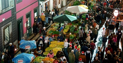 Ночной рынок на Мадейре.